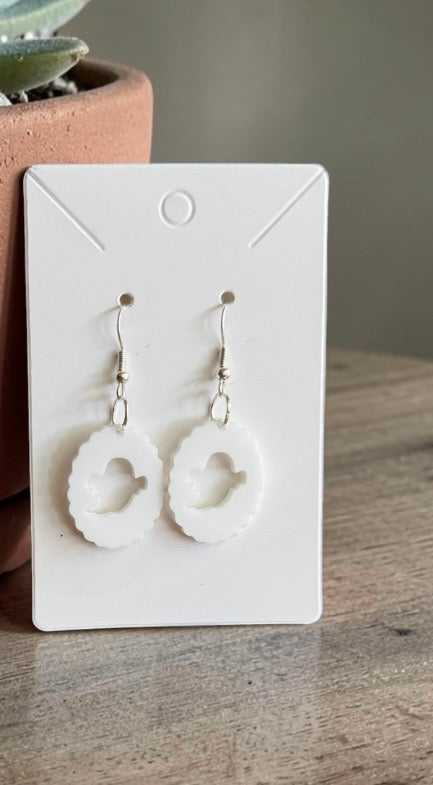 White Ghost Scalloped Dangle Earring
